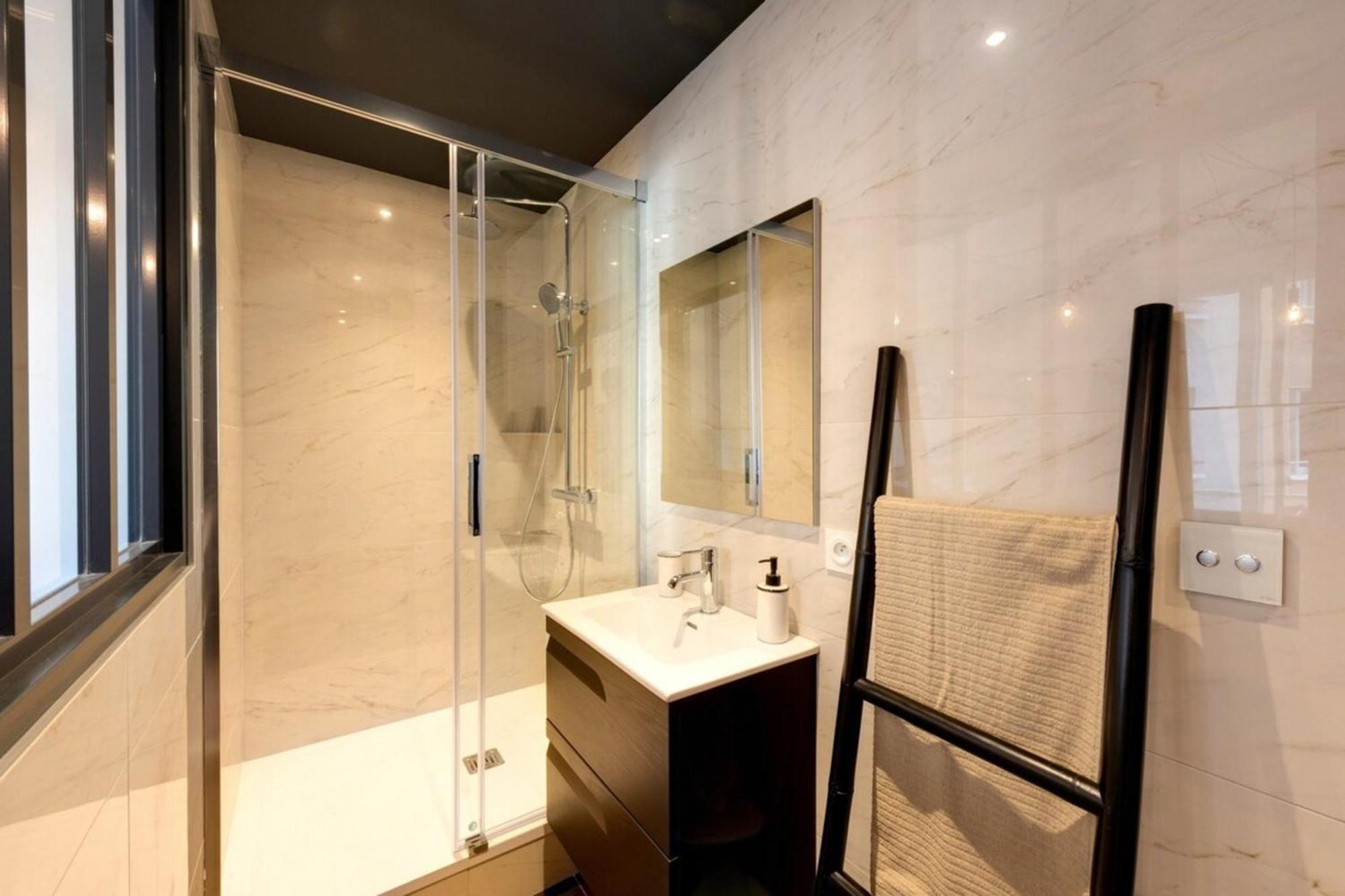 Ferienwohnung Le Mirage Luxury T4 Avec Garage Annecy Exterior foto