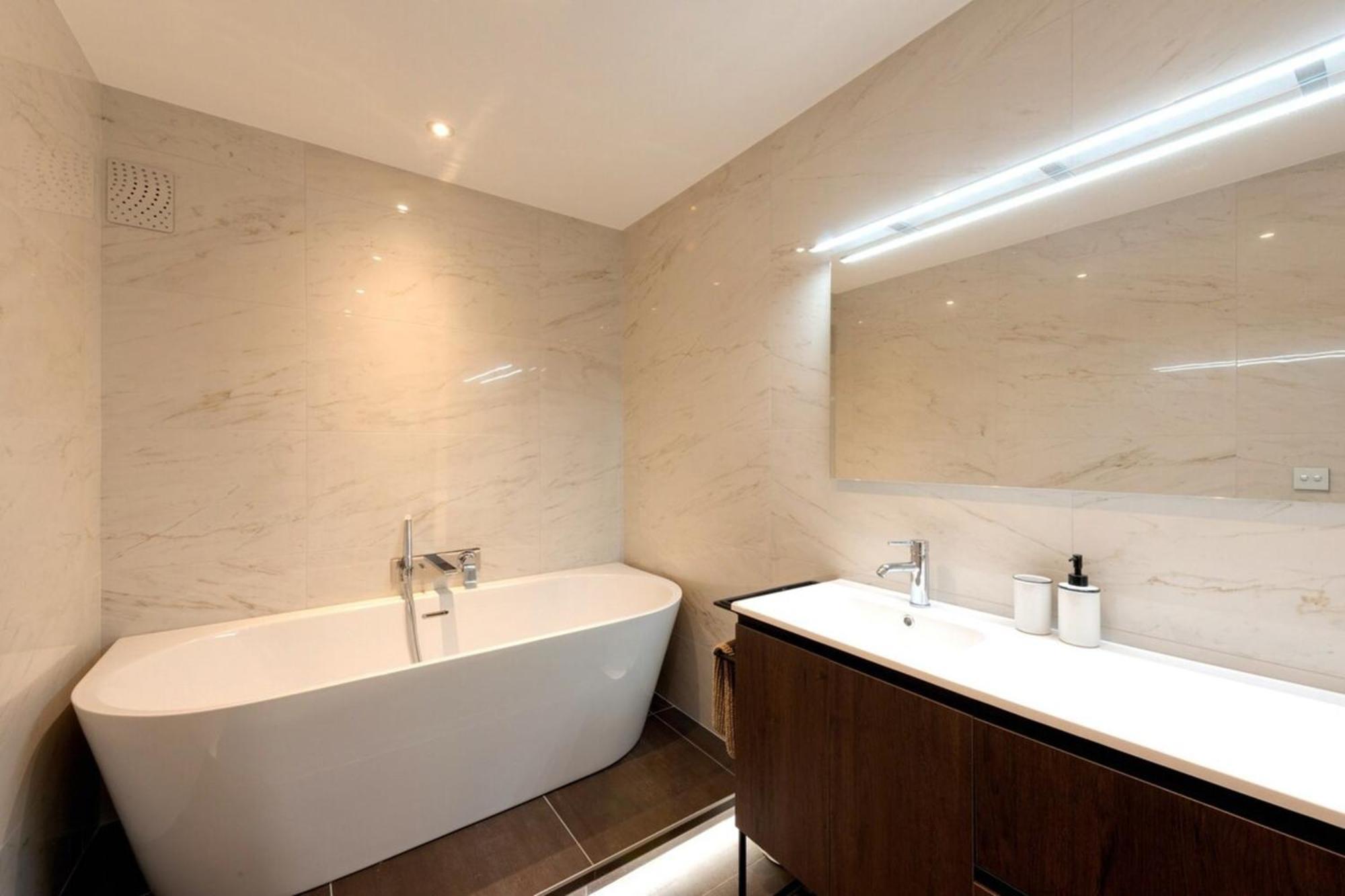 Ferienwohnung Le Mirage Luxury T4 Avec Garage Annecy Exterior foto